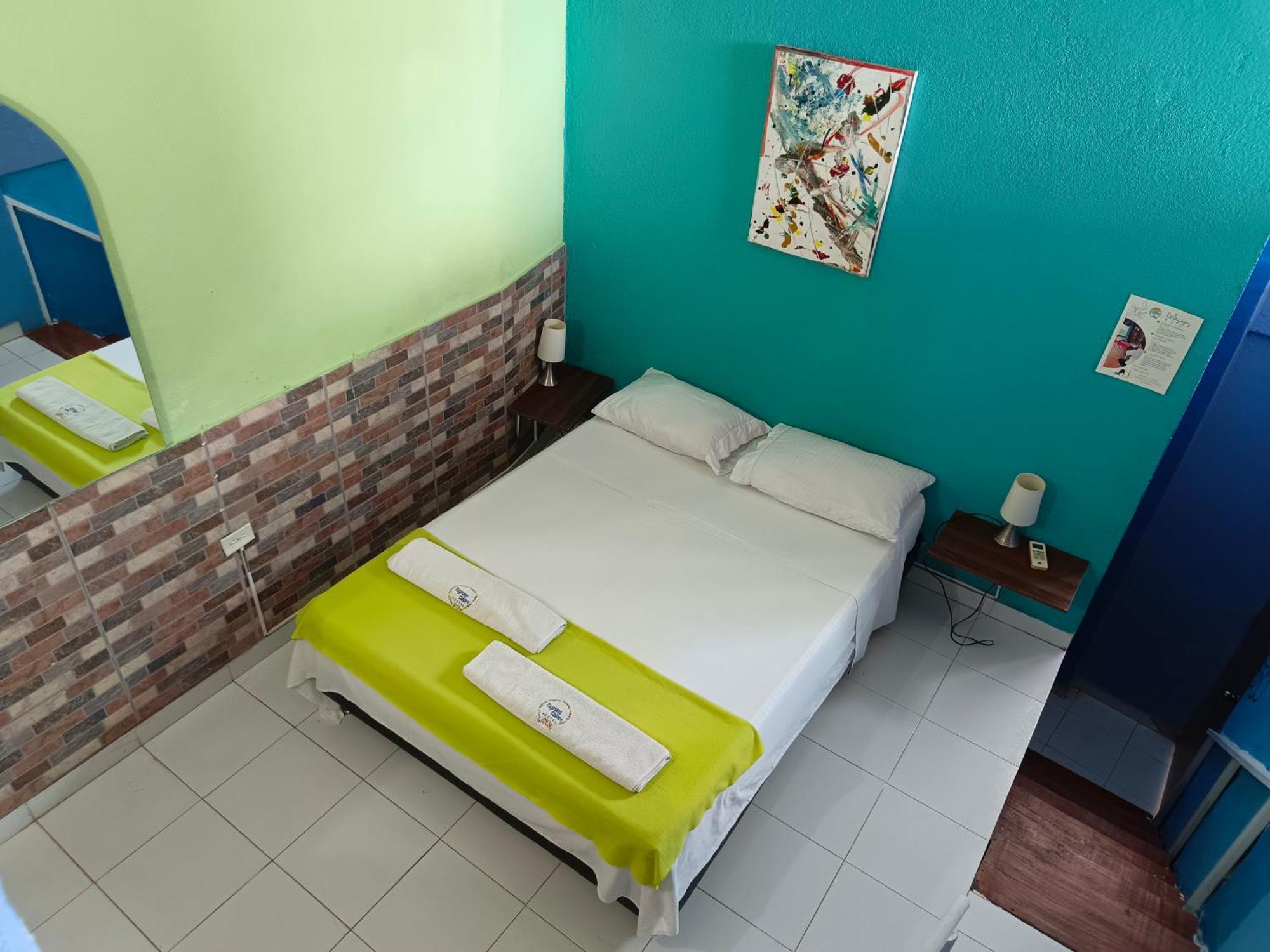 Tayrona Colors Hostel Taganga Exterior photo